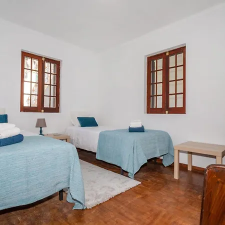 Casa Dos Moinhos Nearby The Beach! Holiday home *