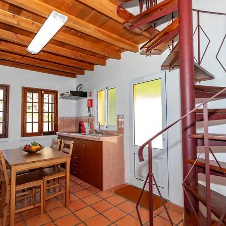 Vakantiehuis Guestready - Casa Dos Moinhos Near The *